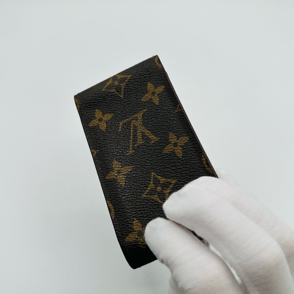 Louis Vuitton Monogram holder - Picture 5 of 11
